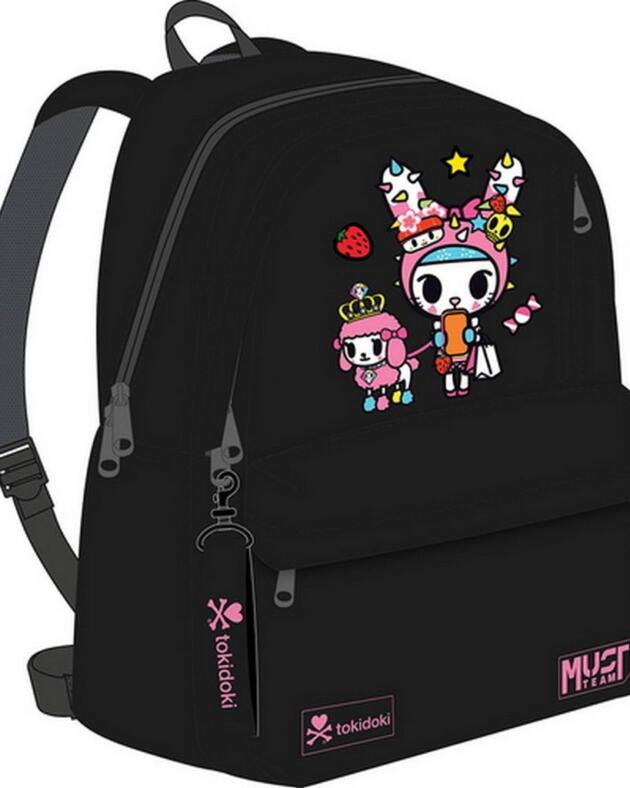 Ruksak Must team Tokidoki crni s dvostrukim dzepovima (i privjeskom za ključeve) 32x19x42cm